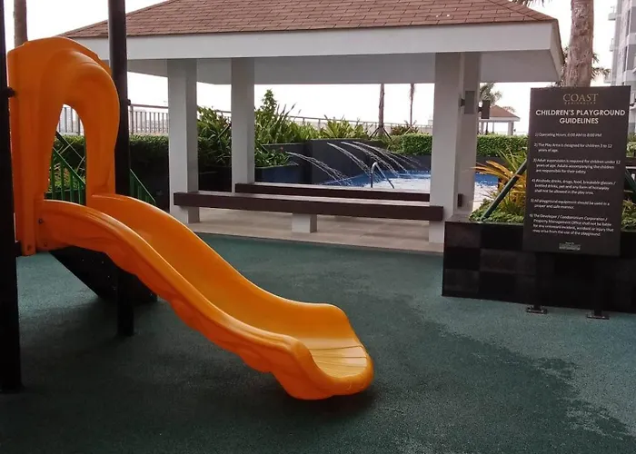 Apartment With Water Views Manila